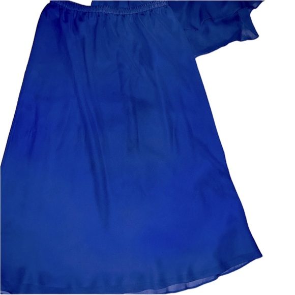 Drapers&Damon’s two piece dress set in royal blue - Picture 3 of 5